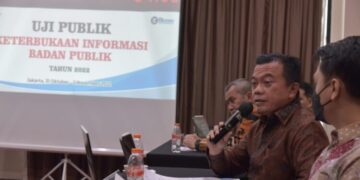 Gubernur Jambi, Al Haris saat Presentasi Uji Pablik dalam rangka Money Keterbukaan Informasni tahun 2022