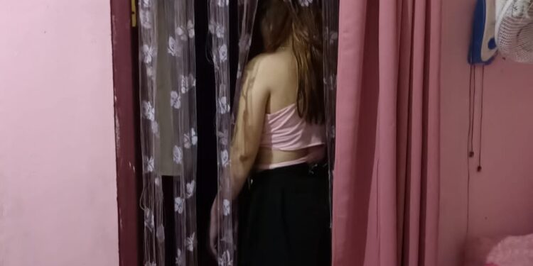 Wanita Cantik Asal Musi Rawas Ditemukan Warga Tewas Tergantung di Kontrakanya