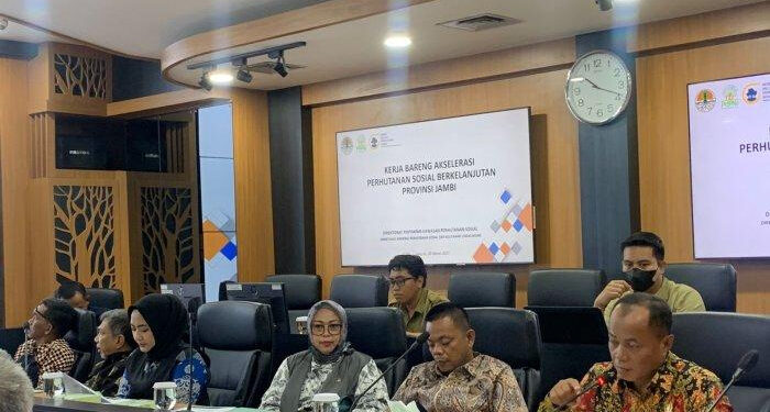 Komisi II DPRD Prov Jambi Konsultasi Ke Kementerian Kehutanan RI