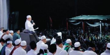 Peringati Isra Miraj di Tungkal Ulu, Al Haris Mengagumi Sosok Habib Lutfi bin Yahya