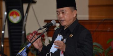 Al Haris Lantik dan Pastikan Status Kepegawaian Direktur RSUD Raden Mattaher Sudah Sesuai Aturan