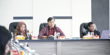 Edi Purwanto Berdiskusi Santai Bersama Mahasiswa Fakultas Hukum UNJA