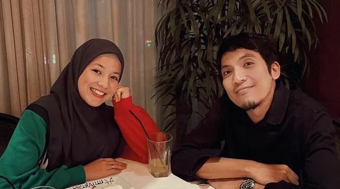 Heboh, Desta Gugat Cerai Nastasha Rizki