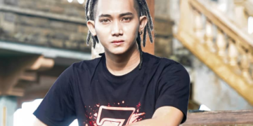 Acungkan Sajam, Pemeran Ikal Laskar Pelangi Ditangkap