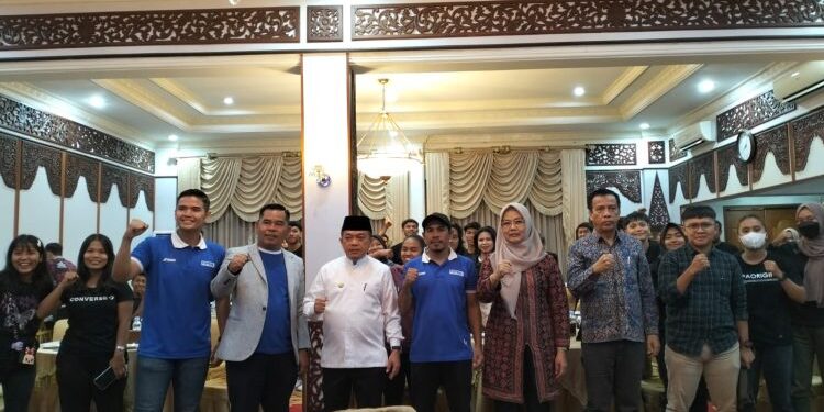 Lepas Kontingen Futsal ke Sumsel, Al Haris Harapa Bawa Pulang Kemenangan