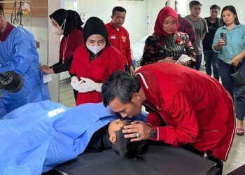 Tiba di Kota Jambi, RS Terapung Laksamana Malahayati Layani Pengobatan Gratis