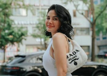 Nikita Mirzani sebut Baju Anaknya bak Taplak Meja jadi Viral