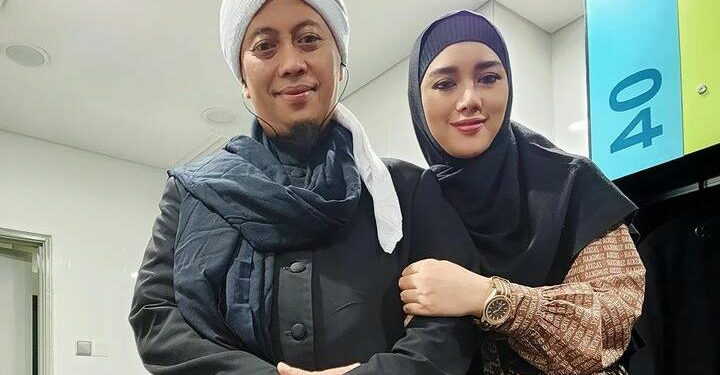 Bebi Silvana Tolak Dirinya Sebagai Pelakor saat Menikah dengan Opick