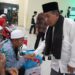 Wagub Sani Sambut Kepulangan Jamaah Haji Kloter Pertama dan Pastikan Semua dalam Kondisi Sehat