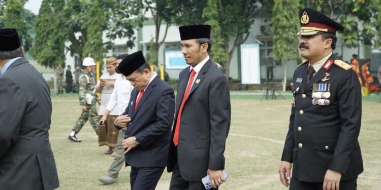 Edi Purwanto Hadiri Upacara dan Syukuran Hut TNI ke 78 di Makorem