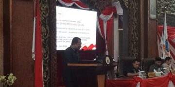 Dewan Jambi Sampaikan Enam Ranperda Inisiatif Kepda Gubernur