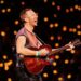 Chris Martin Jadi Perbincangan Ketika Coldplay Gelar Konser di Indonesia