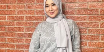 Okie Agustina Murka Dimintai Bukti Perselingkuhan Gunawan Dwi Cahyo