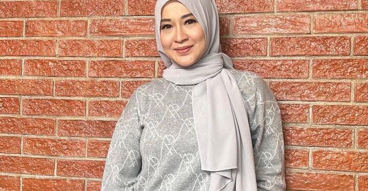 Okie Agustina Murka Dimintai Bukti Perselingkuhan Gunawan Dwi Cahyo