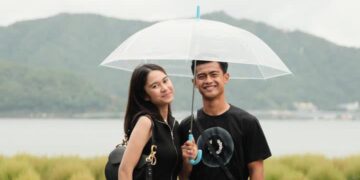 Heboh! Pesepak Bola Timnas Pratama Arhan ajak Istri Pulkam