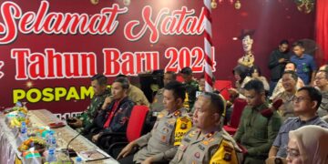 Ketua DPRD Jambi Pantau Pengamanan Malam Tahun Baru 2023 bersama Kapolda Jambi.