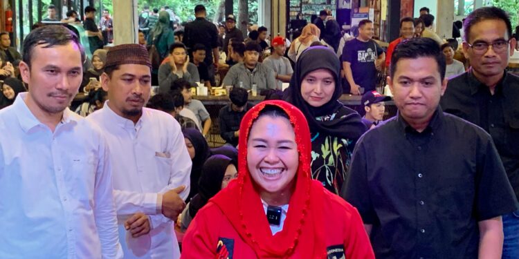 Yenny Wahid Puji  Edi Purwanto Selesaikan Konflik Lahan di Jambi