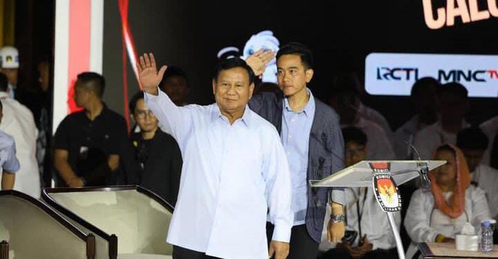 Menangis di Debat Capres 2024, Prabowo Tuai Banyak Dukungan Netizen
