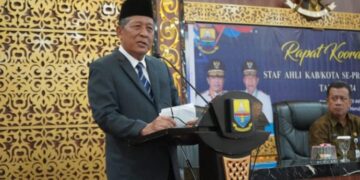 Wagub Sani : Rakor Staf Ahli Kepala Daerah Dapat Menjalin Sinergi dan Kolaborasi Dalam Percepatan Pembangunan di Jambi