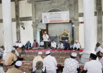 Safari Jum’at di Masjid Baitul Makmur Sungai Haji, Bupati Anwar Sadat Akan Segera Realisaisi Pembangunan Tower Telekomunikasi