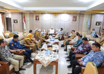 Pemkab Tanjabbar  Studi Tiru Upaya Peningkatan Pelayanan Penanggulangan Bencana di Kabupaten Banjar