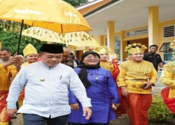 Kunjungi SMK 8 Bungo, Gubernur Al Haris Dengarkan Curhatan Para Guru