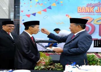 Wagub Sani Harap Bank Jambi Terus Tingkatkan Kualitas Pelayanan dan Berikan Pelayanan Terbaik Untuk Masyarakat Jambi