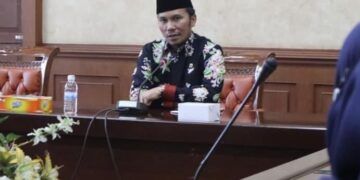 Ketua DPRD Jambi Ingatkan Dirut Bank Jambi Yang Baru Soal Inovasi dan Pengambilan Kebijakan