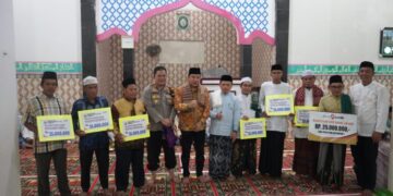 Gubernur Al Haris Safari Rmadhan ke Masjid Muhajirin Desa Meranti