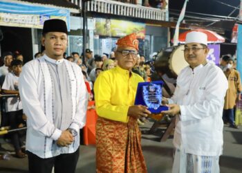 Gema Malam Takbir: Bupati Tanjab Barat Buka Festival Pawai Takbiran Idul Fitri 1445 H