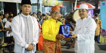Gema Malam Takbir: Bupati Tanjab Barat Buka Festival Pawai Takbiran Idul Fitri 1445 H