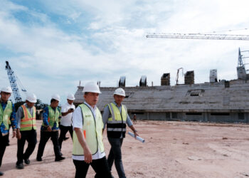 Gubernur Al-Haris Optimis Stadion Swarnabhumi Selesai Tepat Waktu