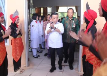 Gubernur Jambi Apresiasi Capaian SMA Negeri 2 Jambi Loloskan 25 Siswa Masuk PTN Favorit