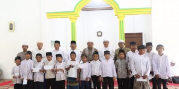 Bupati Tanjabbar Kunjungi Desa Margo Rukun dalam Safari Jumat Berkah, Sampaikan Beragam Program Pembangunan