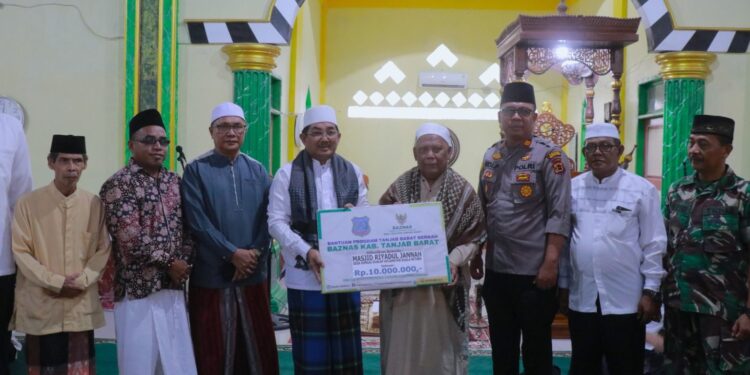 Pemkab Tanjab Barat Gelar Safari Ramadhan di Desa Sungai Dualap