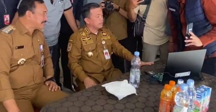 Gubernur Al Haris Launcing Jaringan Internet di Muara Emat