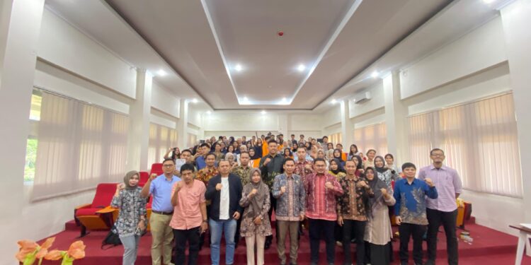 Anggota Dewan, Faizal Riza Jelaskan Peran dan Fungsi Lembaga Legislatif kepada Mahasiswa Fisipol Unja