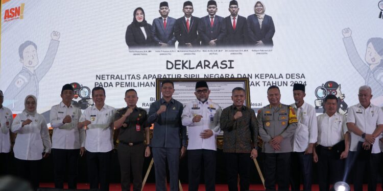Ketua DPRD Hafiz Ingatkan ASN dan Kades Bersikap Netral
