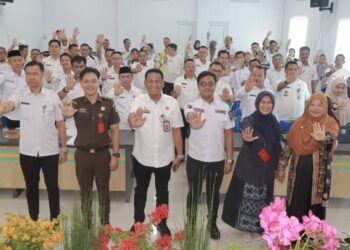 Sekda Tanjabbar Buka Sosialisasi Anti-Korupsi untuk ASN, Dorong Pemerintahan Bebas KKN