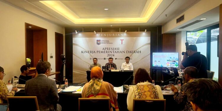 Gubernur Jambi Paparkan Capaian dan Program Kerja di Hadapan Kemendagri