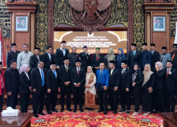 Samsul Riduan Resmi Dilantik sebagai Wakil Ketua II DPRD Provinsi Jambi