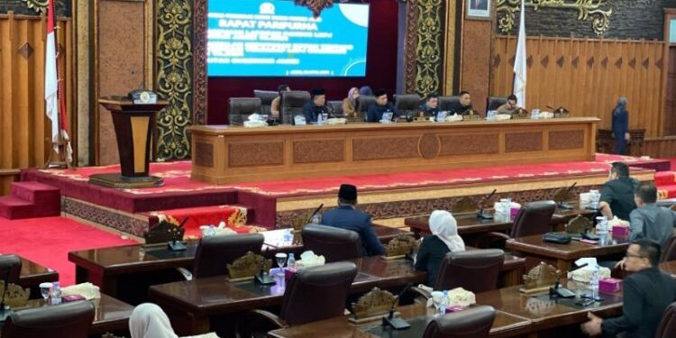 DPRD Jambi Soroti LKPJ 2024: MCP KPK Menurun, Kinerja OPD dan Pengawasan Tambang Jadi Catatan Kritis