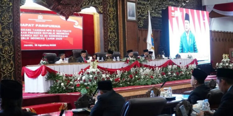 HUT ke-80 RI, DPRD Jambi dan Forkopimda Ikuti Pidato Kenegaraan Presiden