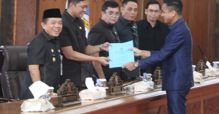 Pendapatan Merosot 2,6 Persen, DPRD Jambi Desak Pemerintah Bergerak Cepat!