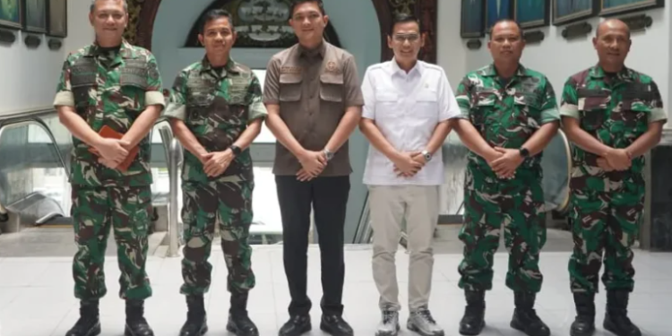 Ketua DPRD Jambi Terima Kunjungan Danrem 042/Gapu, Bahas Sinergi Jaga Stabilitas Daerah